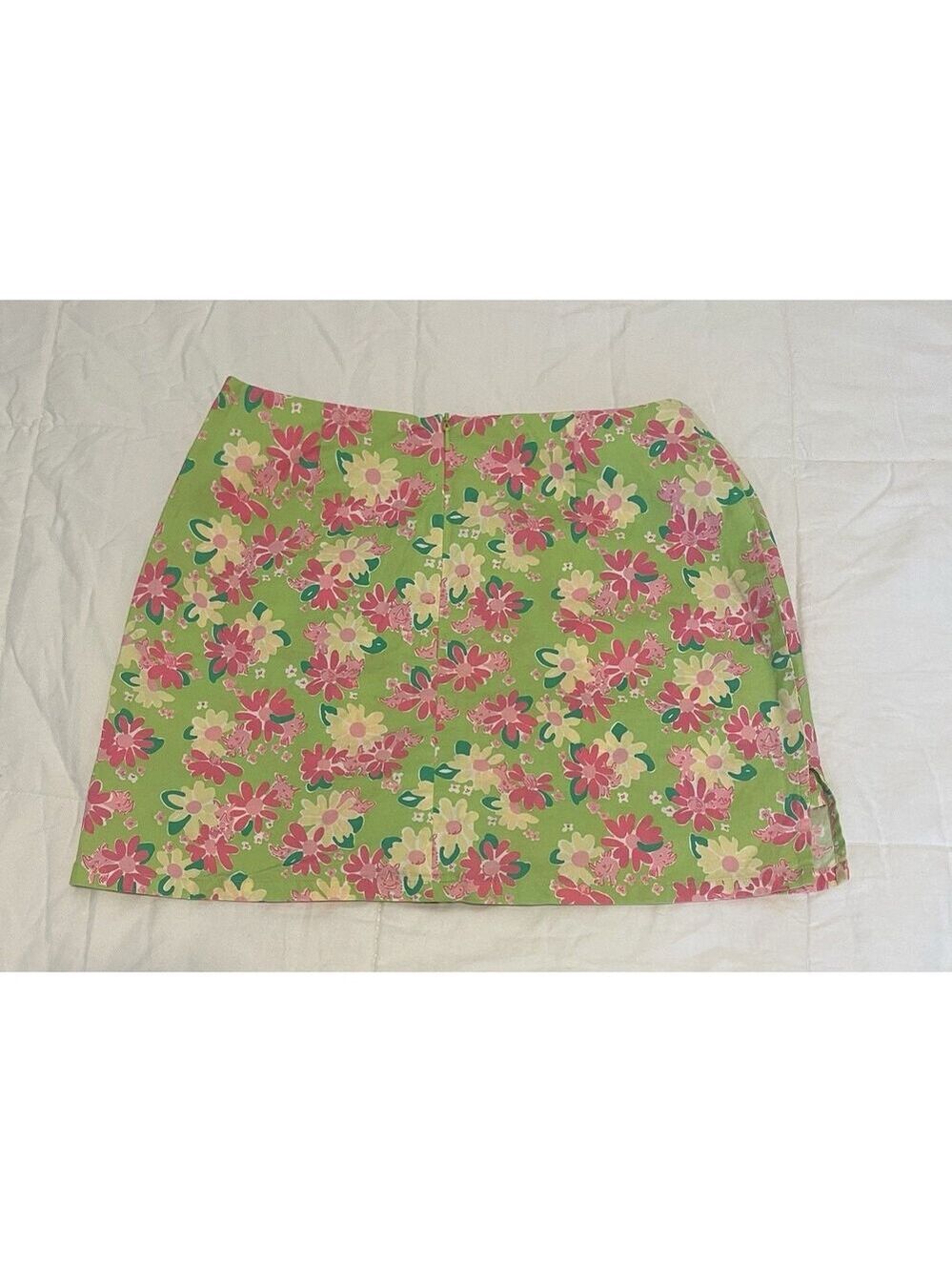 Lilly Pulitzer Floral & Rhino Print Women’s Mini Skirt W/Shorts Size 4P Skort - Picture 3 of 11